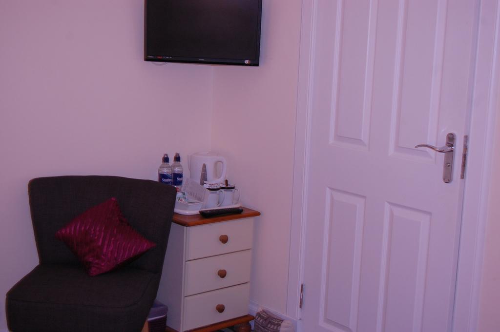 Dawn Break Bed & Breakfast Largs Room photo