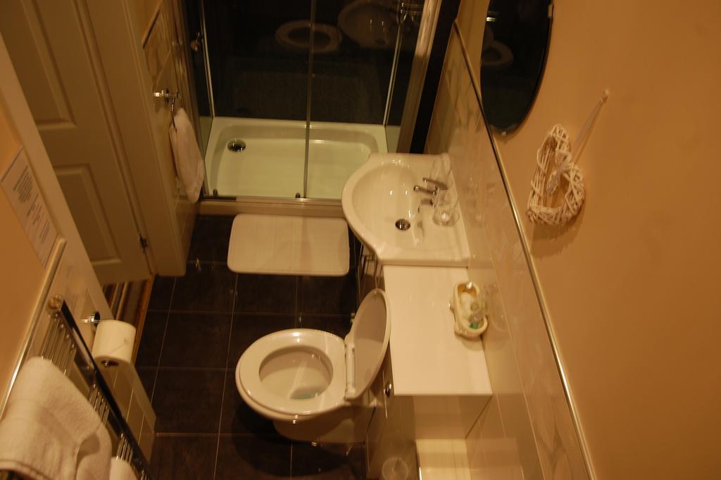 Dawn Break Bed & Breakfast Largs Room photo