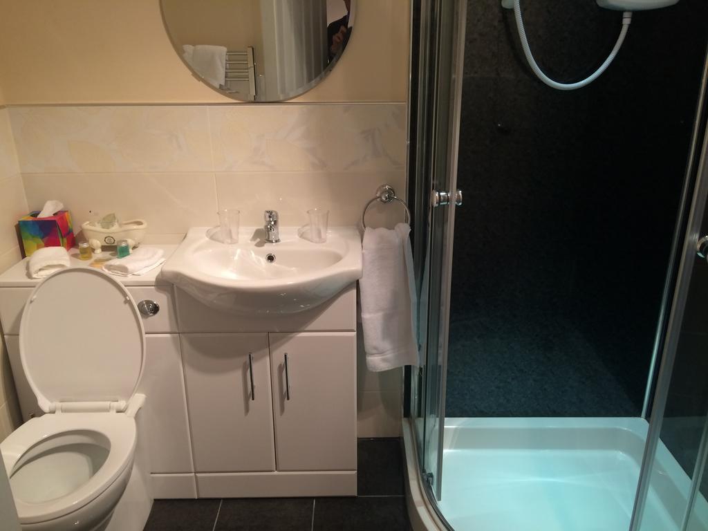Dawn Break Bed & Breakfast Largs Room photo