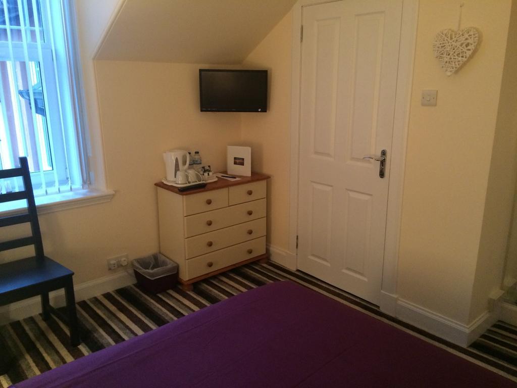 Dawn Break Bed & Breakfast Largs Room photo